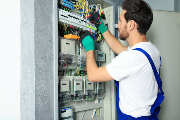 Best Licensed Electrician  in Hillside Lake, NY